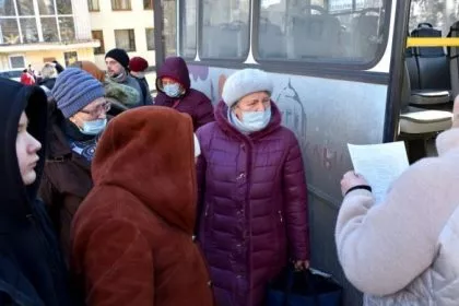 Evakuierung in Luhansk und Donezk gehen weiter - Zwei ukrainische Soldaten getötet