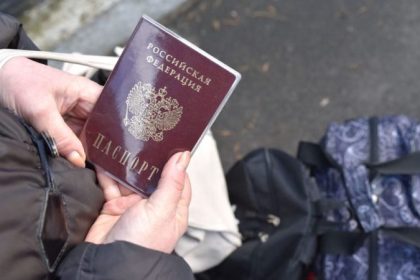 Evakuierungen im Donbass als vergiftetes Geschenk an die Ukraine?