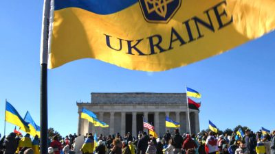 Lambsdorff: Auch mit Waffenlieferungen wäre die Ukraine gegen Russland chancenlos
