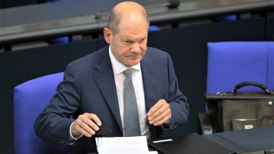 Bundeskanzler Scholz wegen Cum-Ex-Skandal weiter unter Druck