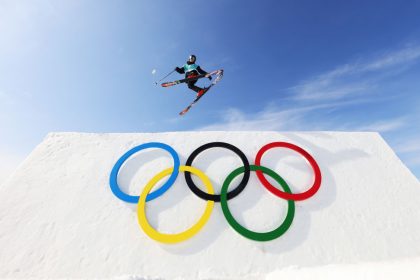 In USA geborene chinesische Skiläuferin wird als „Pekings Tochter“ gefeiert