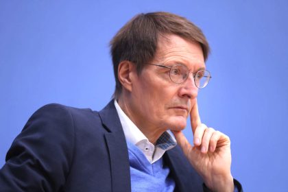 „200 und 300 Tote pro Tag“ – Lauterbach gegen Ende aller größeren Corona-Regeln