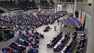Bundestag debattiert über erneute Änderungen zum Infektionsschutzgesetz