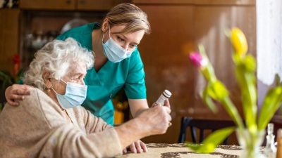 Mindestlöhne: Pflegekräfte sollen deutlich mehr Geld erhalten