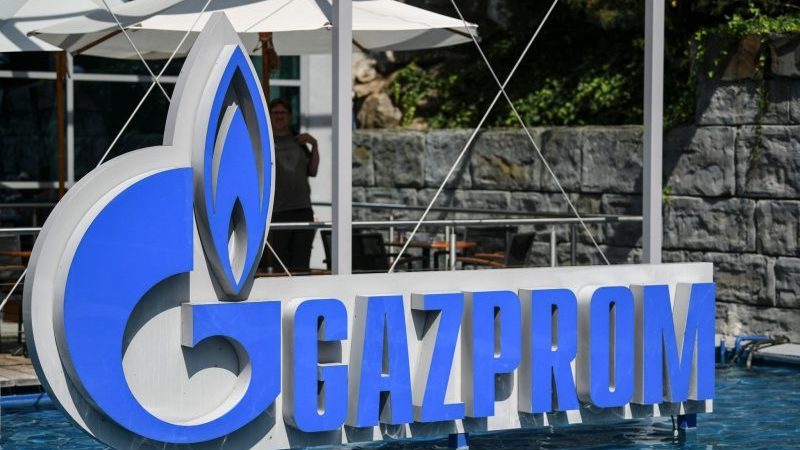 Das Logo des russischen Energielieferanten Gazprom.