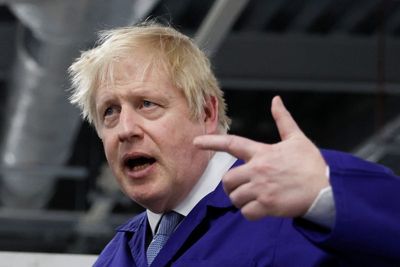 Boris Johnson gerät immer mehr unter Druck.