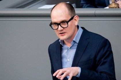 Dahmen warnt vor “falschen Hoffnungen” bei Lockerungen