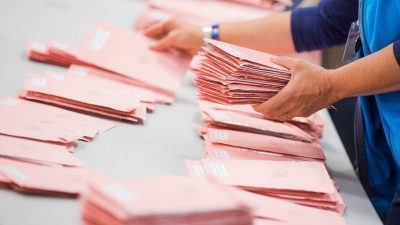 „Wahlfehler“ – NPD holt Teilerfolg vor Bundesverfassungsgericht