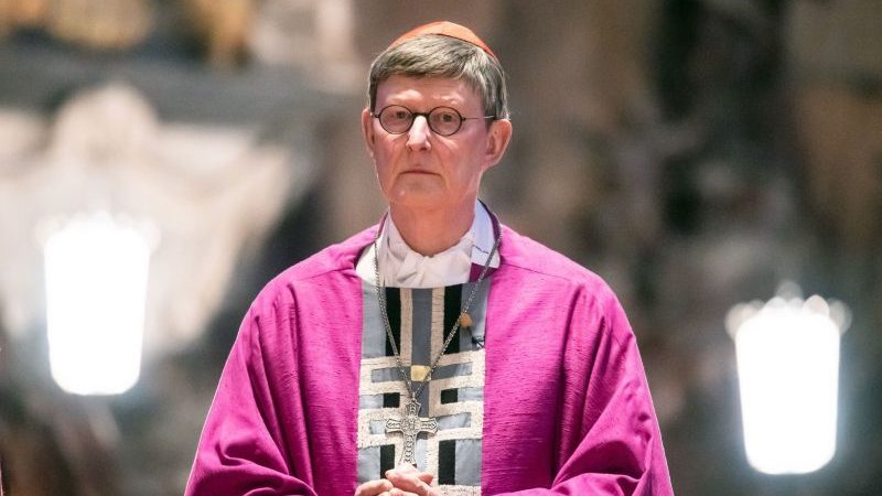 Rainer Maria Woelki, Kardinal der römisch-katholischen Kirche, Erzbischof von Köln, will seine Amtsgeschäfte am 2. März wieder aufnehmen.