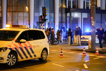 Amsterdam: Geiselnehmer von Apple-Store gestorben