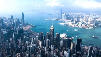 Neuer Regierungschef in Hongkong – G7 kritisieren Wahlverfahren