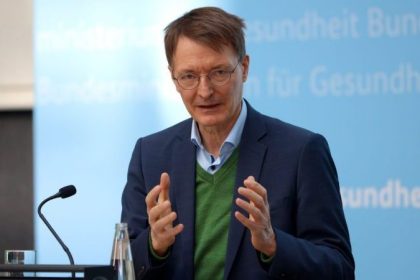 Extra-Milliarden für Krankenkassen: Lauterbach legt Plan vor