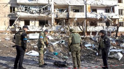 Präsident Selenskyj will „Ende des Kriegs“ – Berater skeptisch