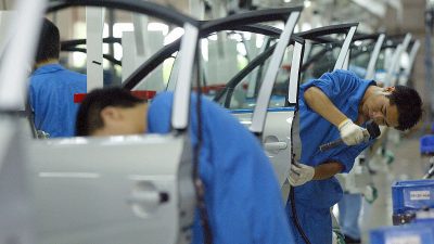 Volkswagen biedert sich China an