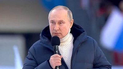 Putin hält Rede in Moskauer Stadion – TV-Übertragung abgebrochen