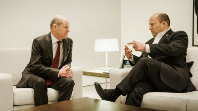 Israels Premier Bennett trifft Scholz nach Besuch bei Putin