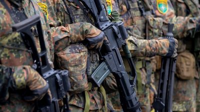 Bundeswehrverband: 100 Milliarden müssen voll in Ausrüstung