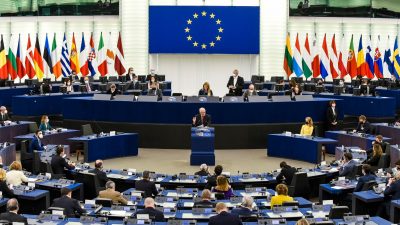 EU-Parlament fordert Verbot von „goldenen Pässen“