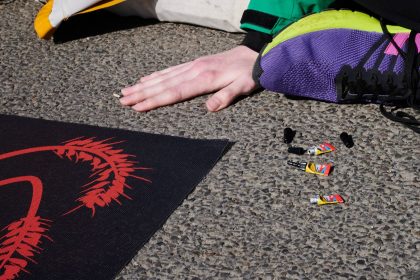 “Letzte Generation” blockiert Brücken