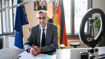 Sachsens Innenminister zeigt sich skeptisch über möglichen AfD-Verbotsantrag