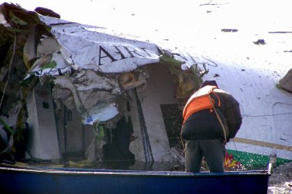 China: Flugzeug mit 132 Menschen an Bord abgestürzt