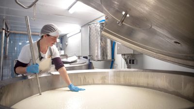 Molkereien: Weitere Preisanstiege für Milch und Butter