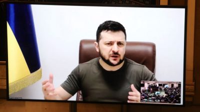 Selenskyj bezeichnet Ukrainer die mit Russen kollaborieren als „Gauleiter“