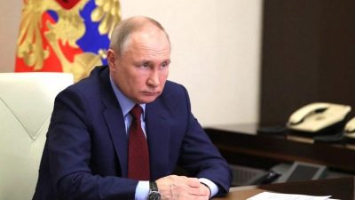 Putin nennt Anklagen gegen Trump „politisch motivierte Verfolgung“