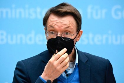 Kritik an Lauterbachs Panik-Prognose – „Sterblichkeit bei Omikron unter 0,1 Prozent“