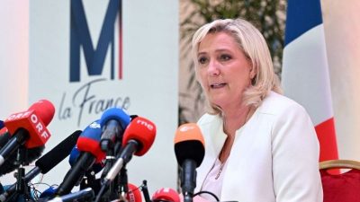 Le Pen erhebt Anspruch auf einen Sonderplatz für Frankreich