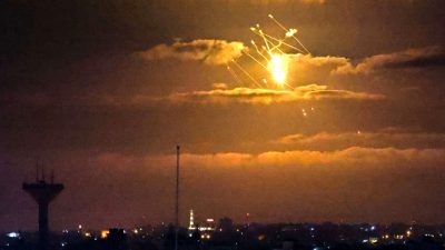 Militante Palästinenser feuern erneut Raketen auf Israel ab
