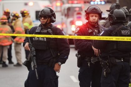 Mindestens 13 Verletzte bei Schüssen in New Yorker U-Bahn