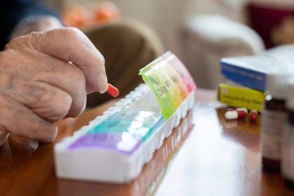 Ältere Patienten nehmen zu viele Medikamente