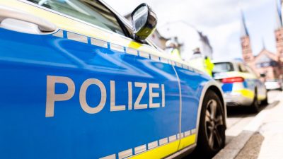 56-Jähriger bei mutmaßlichem Streit auf Straße in Hamburg erstochen
