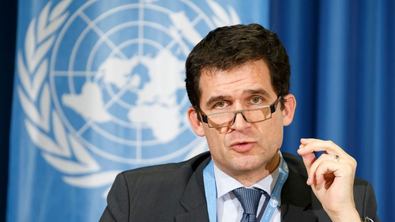 UN-Sonderberichterstatter Nils Melzer bei einer Pressekonferenz in Genf.