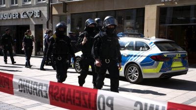 Bluttat in München: Mann tot, Frau verletzt