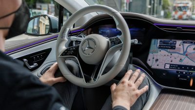 Mercedes startet Verkauf von Fahrassistenzsystem
