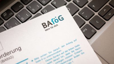 Studierendenvertreter: Bafög-Erhöhung zu niedrig