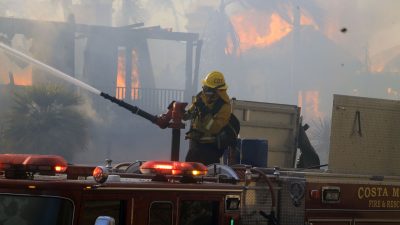 Brand zerstört millionenschwere Villen in Kalifornien