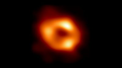 Erstes Bild vom Schwarzen Loch im Zentrum der Milchstraße