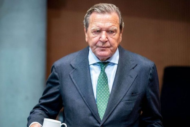 Der ehemalige Bundeskanzler Gerhard Schröder (SPD) steht wegen seiner Tätigkeiten für russische Unternehmen in der Kritik.