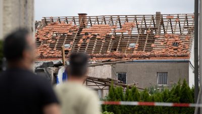 Paderborn und Lippstadt: Zahlreiche Schulen bleiben vorerst geschlossen