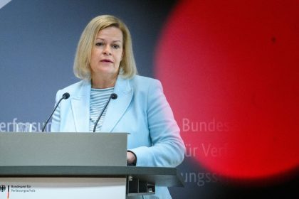 Faeser zu häuslicher Gewalt: Femizide nicht verharmlosen