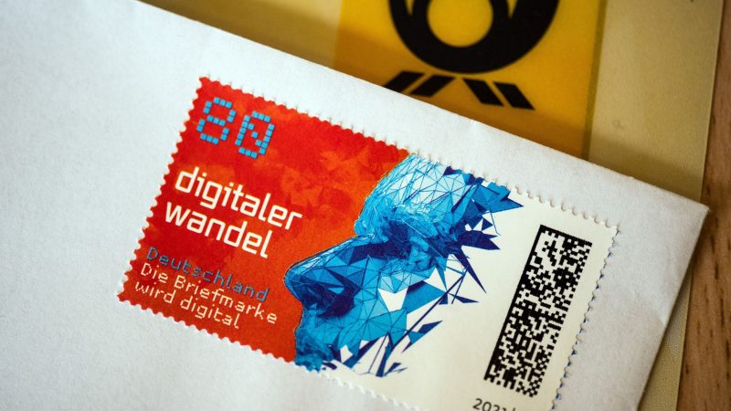 Die Post zeigt sich 15 Monate nach Einführung der Matrixcode-Briefmarke zufrieden.