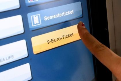 Bund und Länder einig: Nachfolger des 9-Euro-Ticket soll Januar kommen