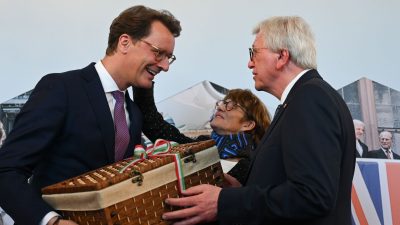Feierlicher Abschied von Ministerpräsident Volker Bouffier