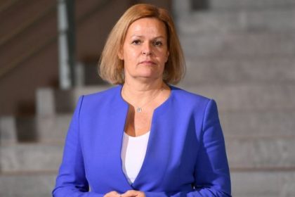 Zwei Gruppenvergewaltigungen täglich – Faeser soll „Zustände bekämpfen“