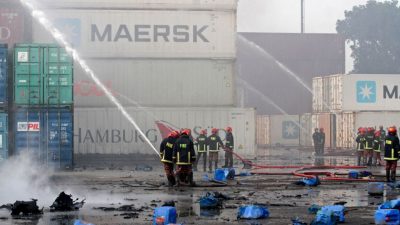 Großbrand mit Explosion: Dutzende Tote und hunderte Verletzte