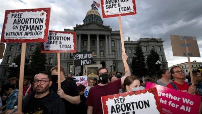 Proteste und Jubel in den USA nach Abtreibungsurteil des Obersten Gerichts