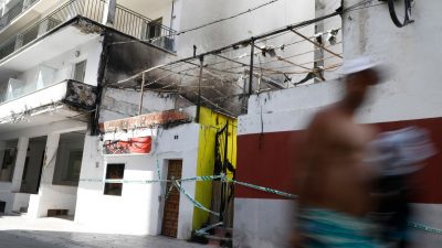 Acht Deutsche bleiben wegen Feuer auf Mallorca in U-Haft